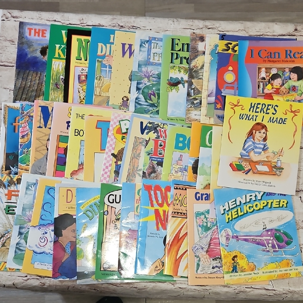 Elementary‎ Literacy Tree Reader Lot Of 36